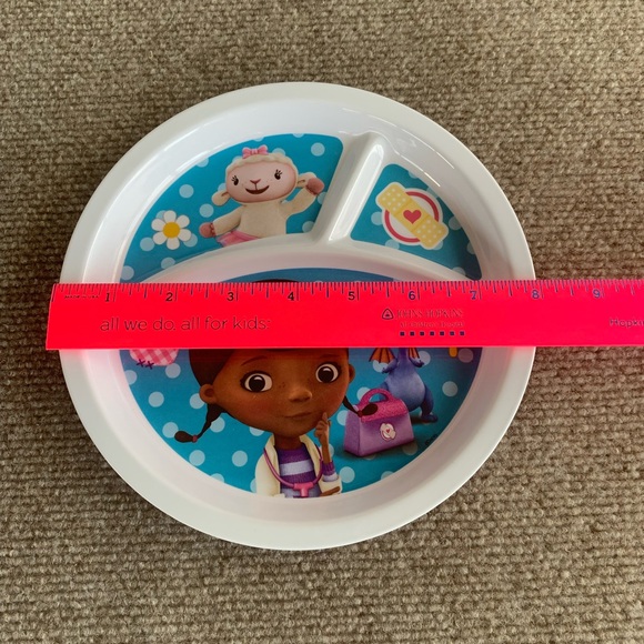 Doc McStuffins Kids Dinnerware - Picture 6 of 7